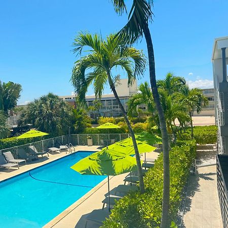 พาร์ค รอยัล ไมอามีบีช Hotel ภายนอก รูปภาพ